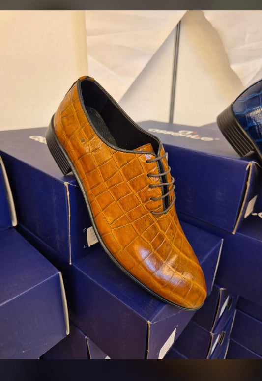 ACCENTE FORMAL SHOES